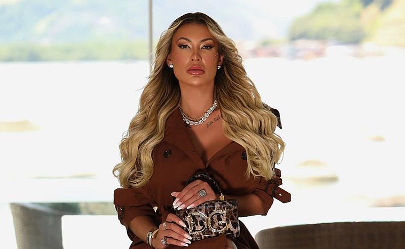Andressa Urach some das redes sociais e reaparece com exclusividade no Close Fans