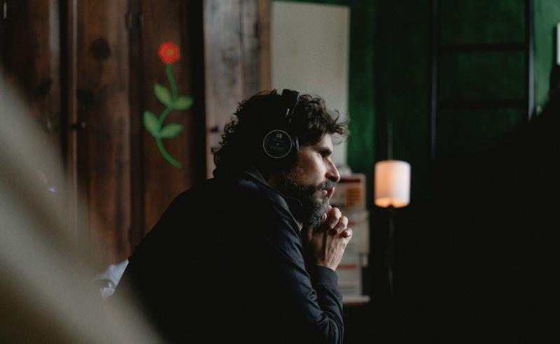 Gravadora Rocinante lança minidoc sobre as gravações do álbum Enseada Perdida, de Thiago Amud