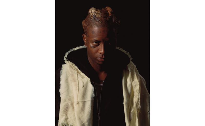 Yunk Vino lança MR., seu primeiro álbum de estúdio, inaugurando nova fase marcada por conceito, maturidade e construção narrativa