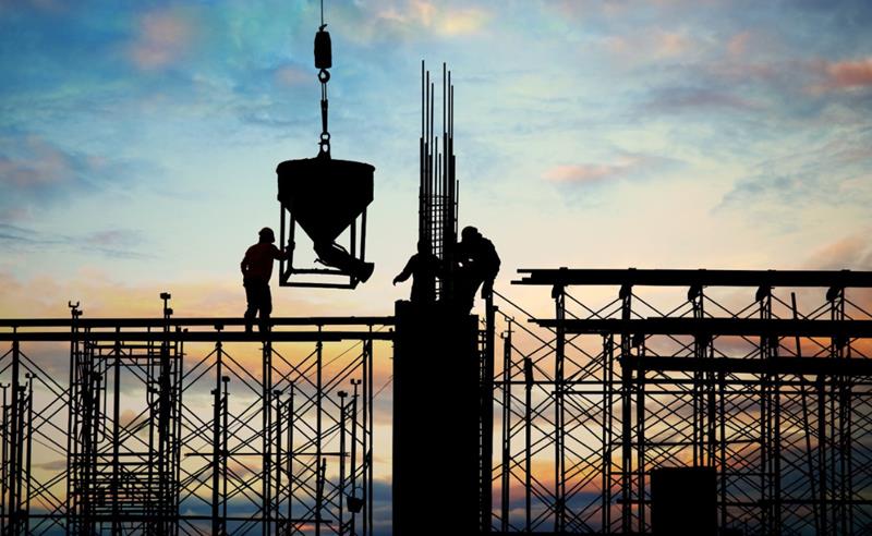 Sete em cada dez construtoras ainda operam com baixa maturidade digital; Sinduscon-MG Lab lança segunda formação para acelerar produtividade no setor