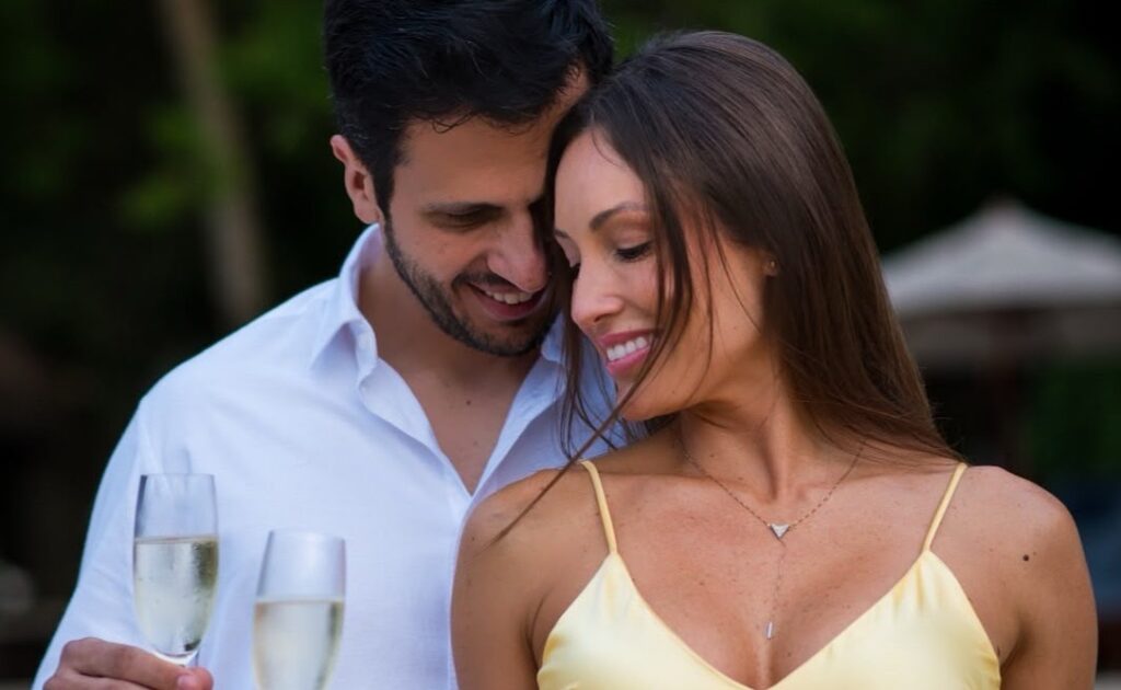 Jessica Mueller prepara casamento para 2027 ao lado do médico e empresário Leonardo Rodrigues da Silva